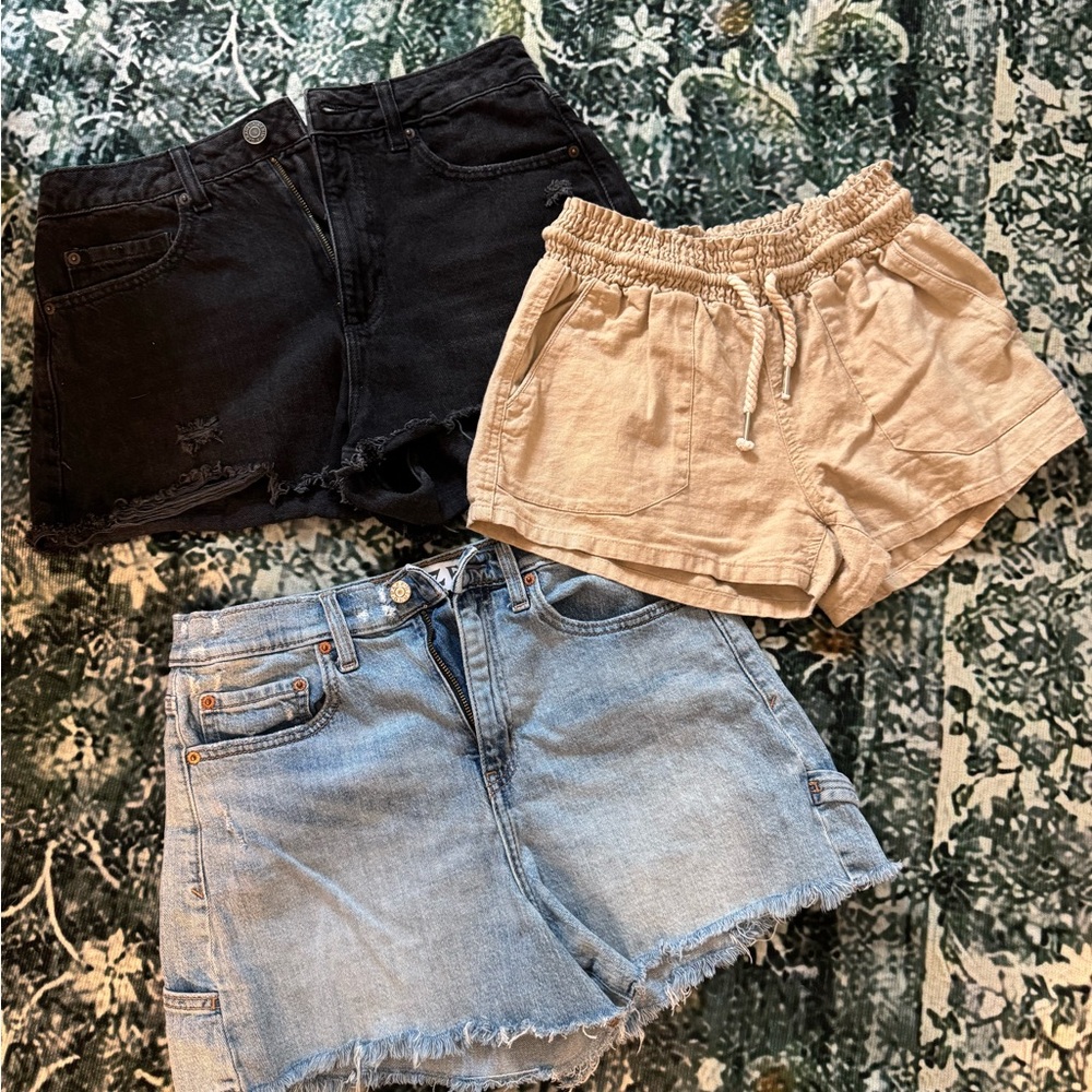 Garage Black and Tan Jean Shorts Collection